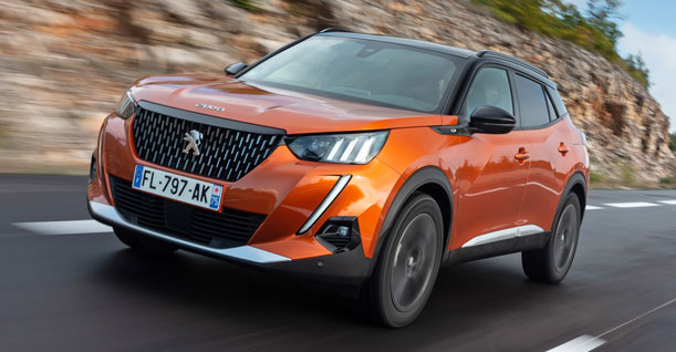 Group G1 Crossover SUV | Peugeot 2008 - VW T-Roc or similar